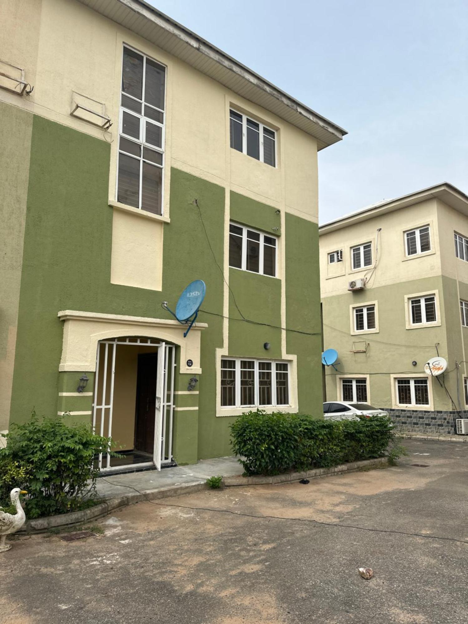 Kams Homes Opp Nizamiye Abuja Exterior foto